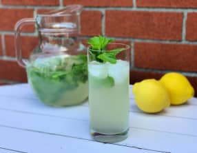 Limonade citron, lime et menthe