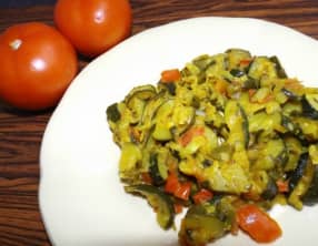 Poêlée de courgettes au curcuma