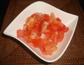 Tomates au citron vert et au combava façon rougail