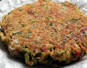 Galettes de courgettes à la tomate et aux flocons d'avoine