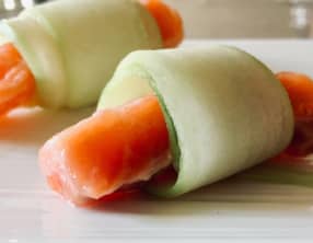 Roulés de saumon au concombre