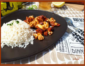 Anneaux d'encornets marinés au chorizo à la plancha