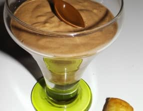 Verrines aux bananes, au Nutella et aux madeleines