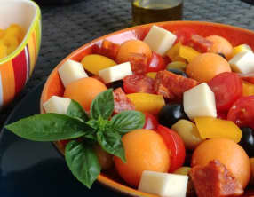 Salade sucrée salée à l'espagnole