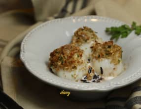 Noix de st-Jacques en chapelure de lard et crème de cancoillotte