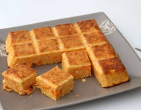 Carrés orange à la polenta