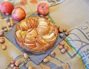 Tarte aux pommes et noisettes