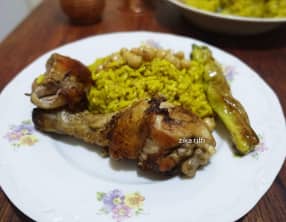 Riz au curry et poulet rôti