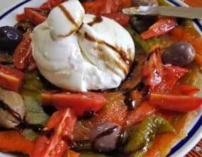 Burrata à la Pepperonata