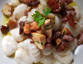 Gnocchi à la crème de parmesan et cèpes