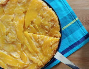 Tarte fine à la mangue et au caramel beurre salé