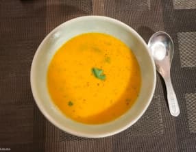 Soupe de carotte un peu à l’indienne