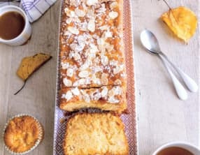 Cake moelleux aux pommes et poires caramélisées