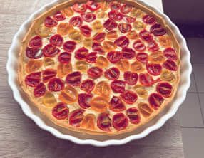Tarte au thon et aux tomates-cerises