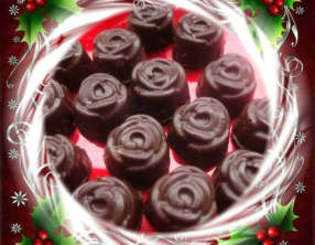 Petits chocolats fins ganache au lait, à la fève Tonka et à la vanille