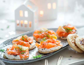 Bouchées apéritives au saumon fumé et au thé
