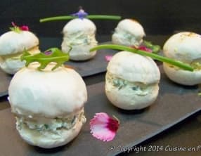 Macarons de champignons au fromage frais