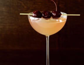 Elderflower Ginger Fizz