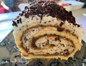 La bûche chocolat stracciatella au café