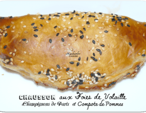 Chaussons aux foies de volaille, champignons de Paris et compote de pommes