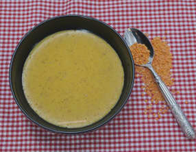 Soupe de lentilles corail au chorizo