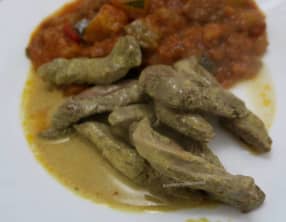 Aiguillettes de canard à la crème au curry