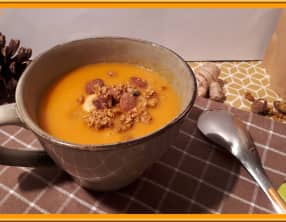 Velouté de carottes, gingembre et lait de coco