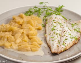 Daurade aux pommes et au cidre