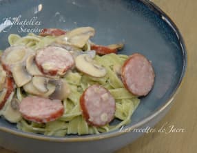 Tagliatelles aux saucisses
