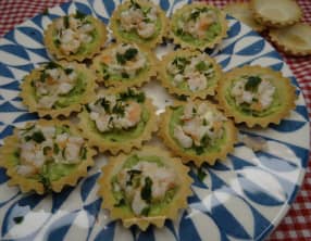 Tartelettes à l'avocat et crevettes