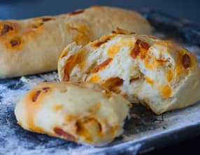 Pain au chorizo maison