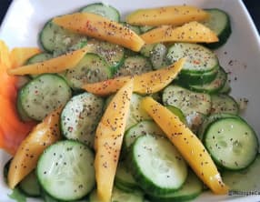 Salade de concombre et mangue