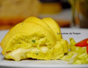 Moelleux au fromage à raclette et filet d'Ardenne