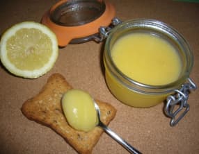 Lemon curd ou crème au citron à l'anglaise