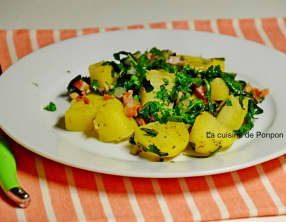 Salade au lard et pissenlit, spécialité ardennaise