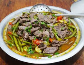 Tajine aiguillettes de veau et légumes frais