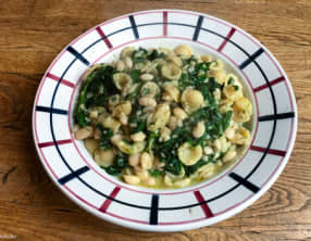 Orechiette aux épinards et aux haricots blancs