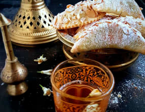 Cornes de gazelle salées au poulet