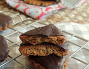 Biscuits façon granola à l’huile d’olive et chocolat