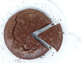 Moelleux au chocolat au Philadelphia, crème anglaise express au micro-ondes