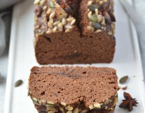 Cake chocolat et pruneaux aux épices chaï