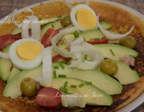 Galette de pois chiches, avocat et thon