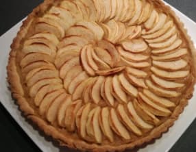Tarte aux pommes pâte sablée compote de pommes et poires