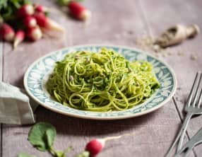 Pâtes au pesto de fanes de radis