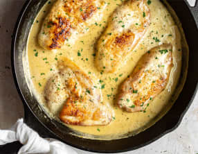 Blancs de poulet à la crème de moutarde