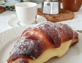 Brioche italienne à la crème pâtissière