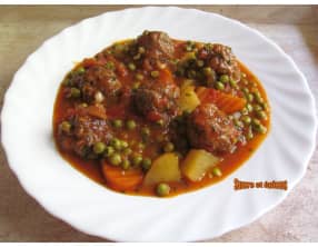 Mijoté de boulettes aux petits pois