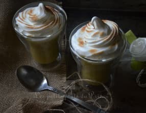 Compote de rhubarbe meringuée