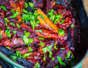 Carottes et seitan à la tomate au four