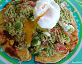 Galette de maïs sauce guacamole et œuf poché